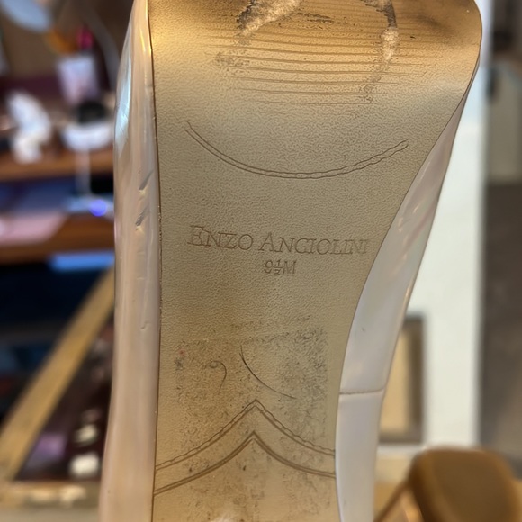 Enzo Angiolini Platforms in Iridescent Nude Size 9.5 - Picture 5 of 6